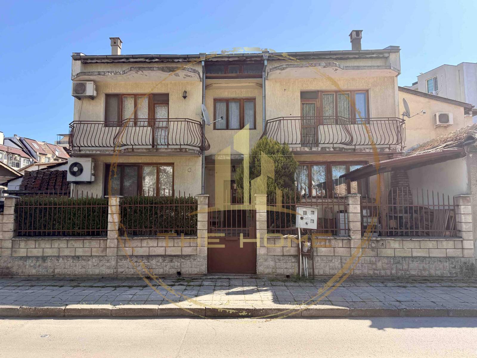 property header pic